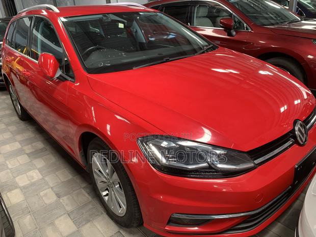 Volkswagen Golf Variant 2018 Red