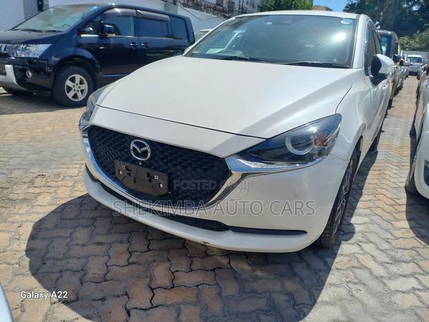 Mazda Demio 2019 White