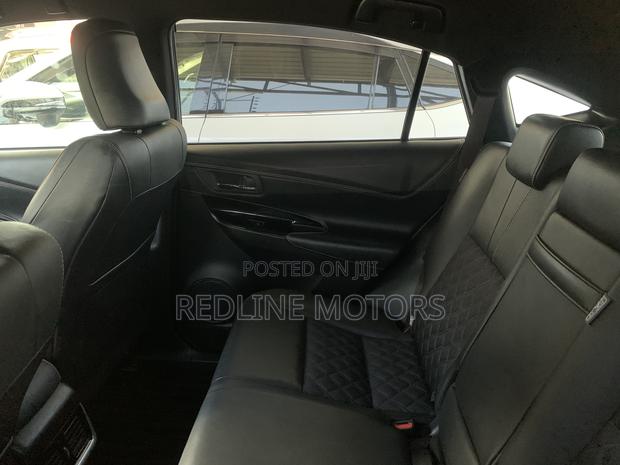 Toyota Harrier 2.0 4WD 2018 Red