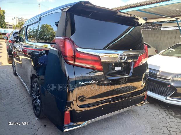 Toyota Alphard 2.5 Petrol FWD 2019 Black