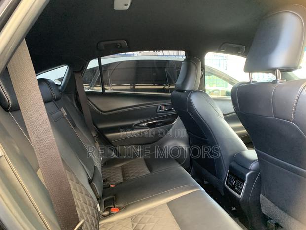 Toyota Harrier 2.0 2018 Black