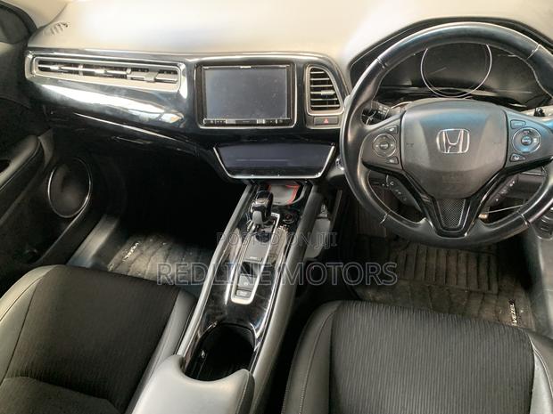 Honda Vezel 1.5 Hybrid 2WD 2018 Gray