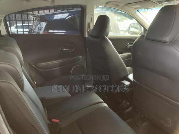 Honda Vezel 1.5 Hybrid 2WD 2018 Gray