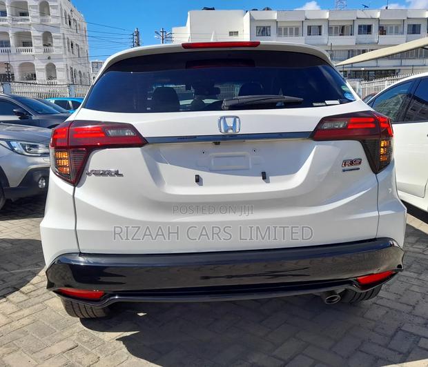Honda Vezel 1.5 Hybrid 2WD 2019 White