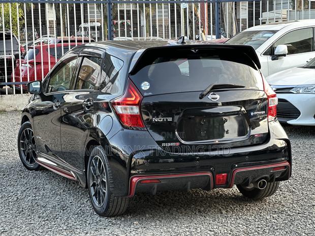 Nissan Note 1.2 Hybrid NISMO 2018 Black