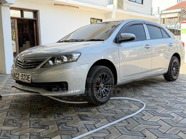 Toyota Allion 2013 Silver