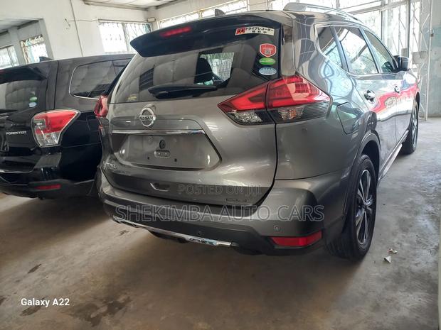 Nissan X-Trail 2.0 Petrol AWD 2019 Gray