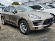 Porsche Macan Base 2017 Gold for sale