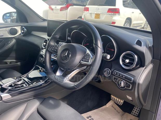 Mercedes-Benz GLC-Class 2018 Blue