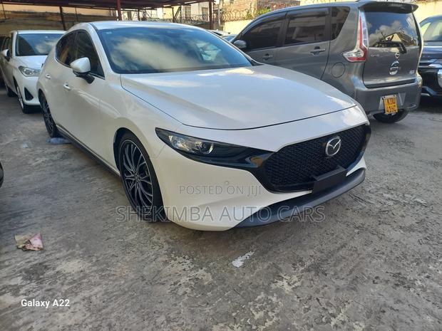 Mazda 3 2019 White