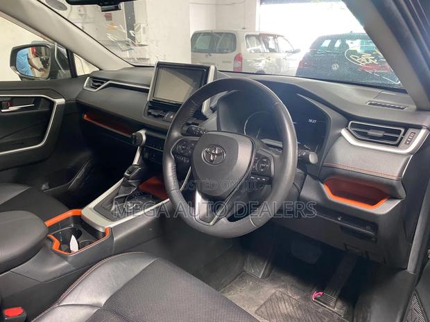 Toyota RAV4 2020 Black