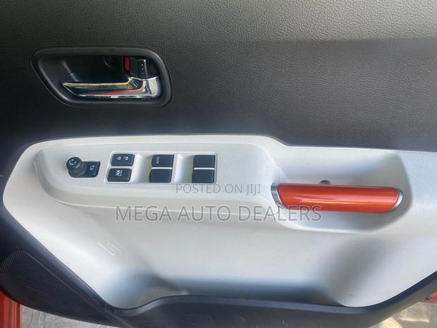 Suzuki Ignis 2018 Orange