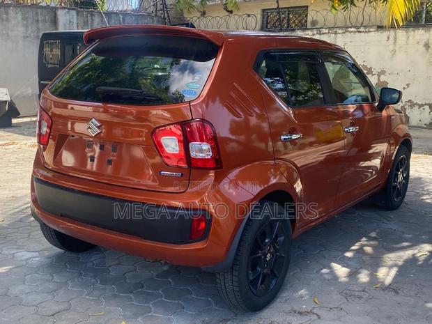 Suzuki Ignis 2018 Orange