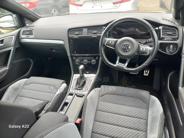 Volkswagen Golf Variant 2019 Black