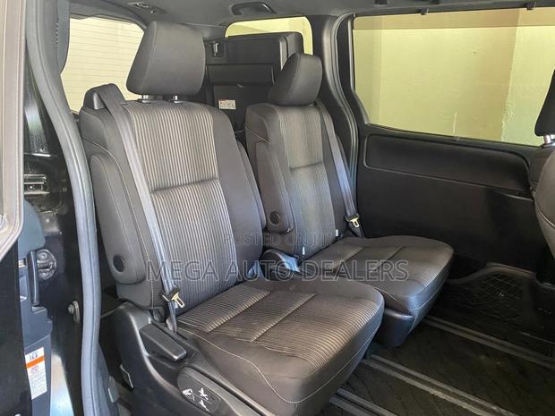 Toyota Voxy 2018 Black