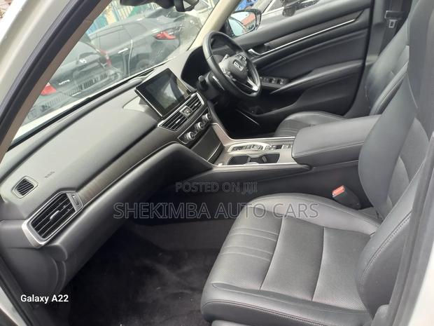 Honda Accord Sport 2.0T 2020 White