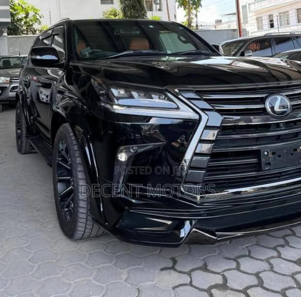 Lexus LX 570 AWD 2019 Black
