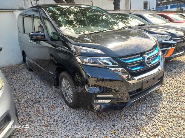 Nissan Serena 2019 Black