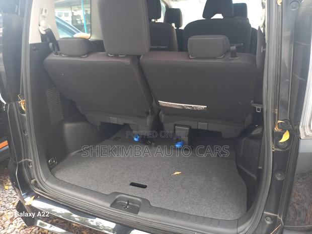 Nissan Serena 2019 Black