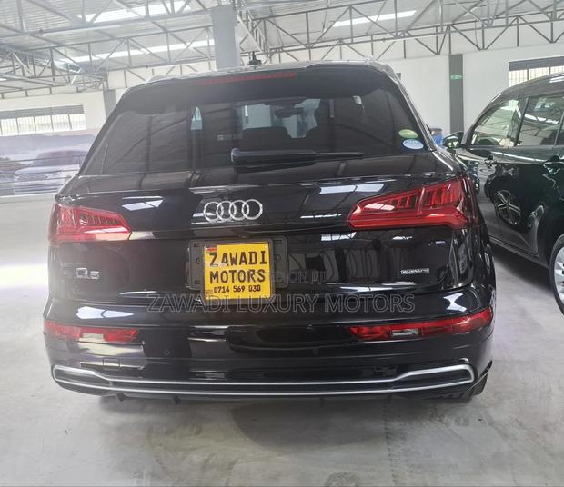 Audi Q5 2.0T Premium AWD quattro 2018 Black