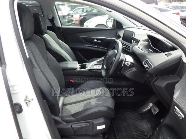 Peugeot 3008 2020 Pearl