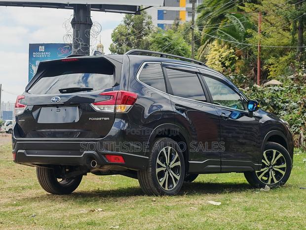 Subaru Forester 2.5i Premium AWD 2018 Gray