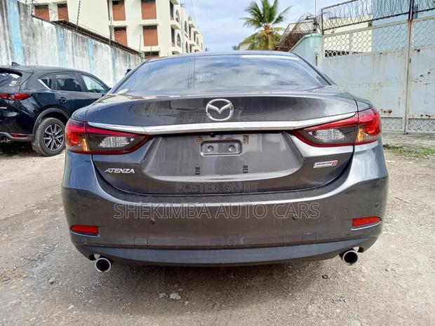 Mazda Atenza 2019 Gray