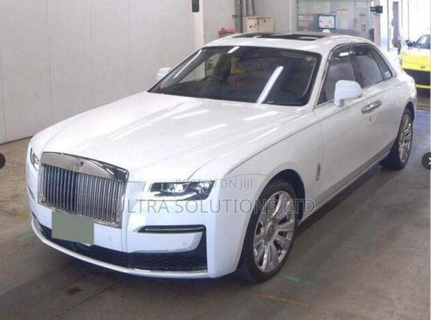 Rolls-Royce Wraith 6.6 RWD 2021 White