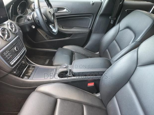 Mercedes-Benz GLA-Class 2019 Gray