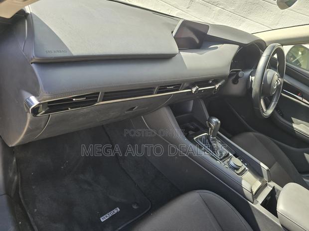 Mazda 3 2019 Silver