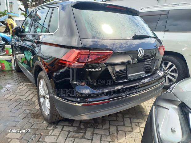 Volkswagen Tiguan 2019 Black