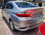 Honda Grace 2018 White for sale