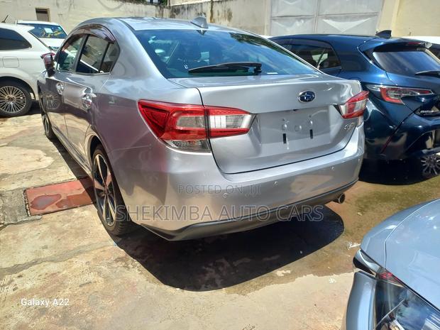 Subaru Legacy 2019 Silver