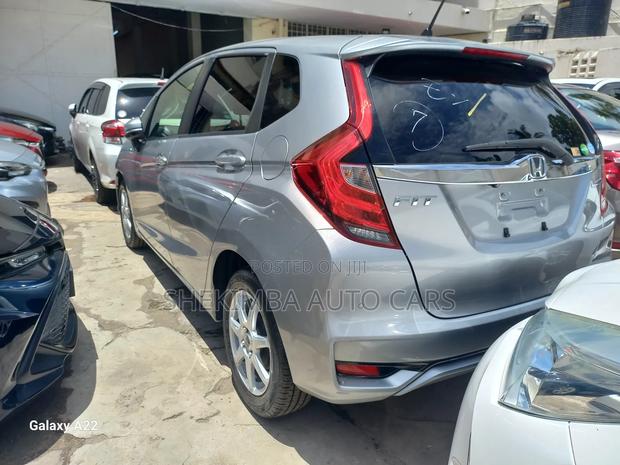 Honda Fit 2019 Silver