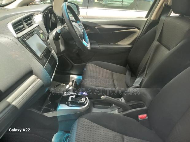 Honda Fit 2019 Silver