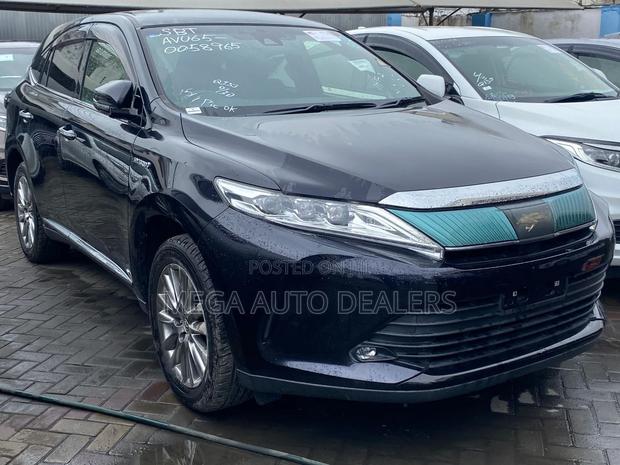 Toyota Harrier 2018 Black