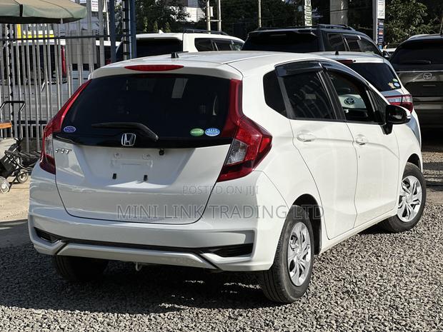 Honda Fit EX 2018 White