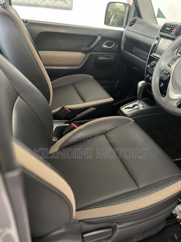 Suzuki Jimny 2019 Silver