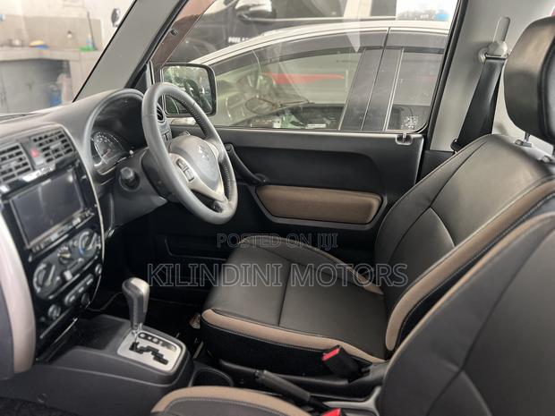 Suzuki Jimny 2019 Silver