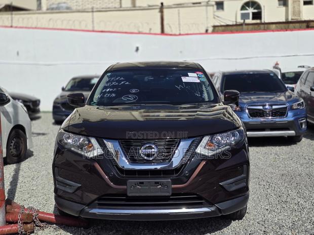 Nissan X-Trail 2018 Brown