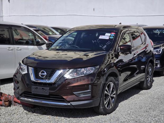 Nissan X-Trail 2018 Brown