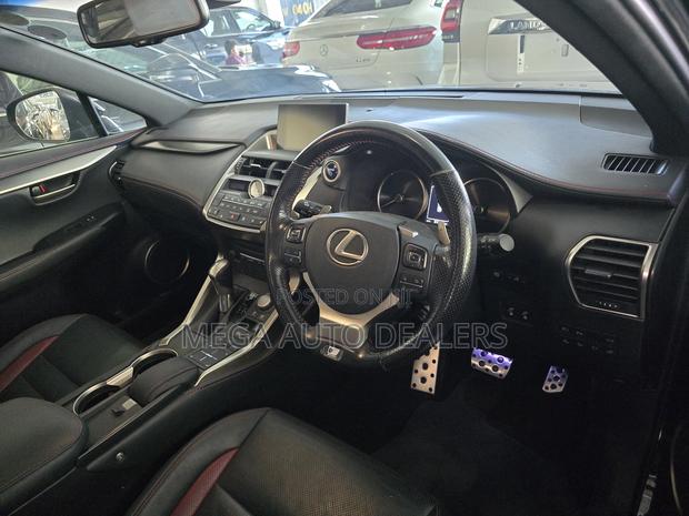 Lexus NX 300 AWD 2018 Black