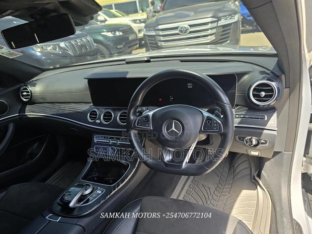 Mercedes-Benz E250 2019 Silver