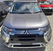 Mitsubishi Outlander 2.4 PHEV AWD 2018 Gray for sale