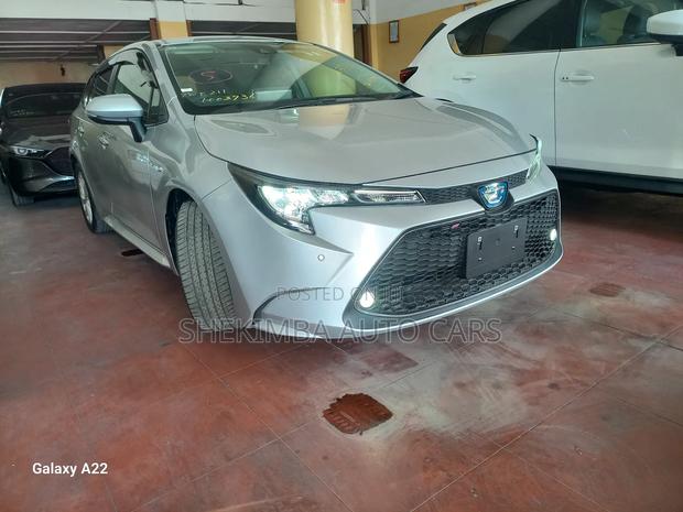 Toyota Corolla Hatchback 2019 Silver