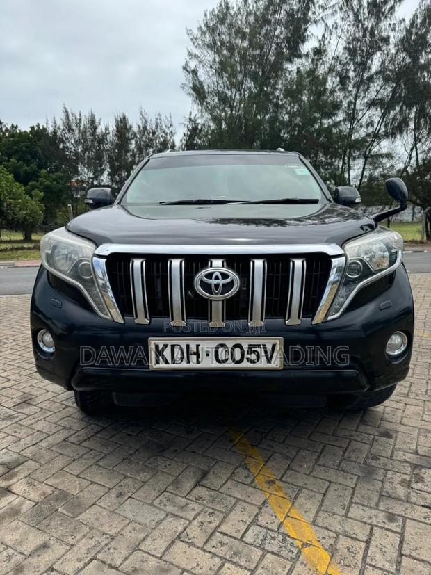 Toyota Land Cruiser Prado 2015 Black