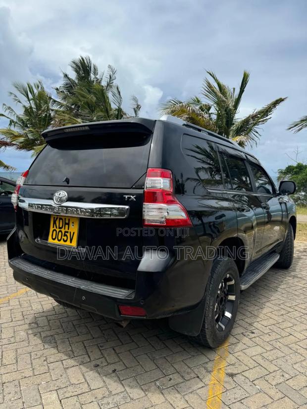 Toyota Land Cruiser Prado 2015 Black