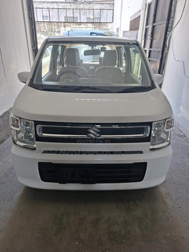 Suzuki Wagon R 660 Hybrid FWD 2018 White