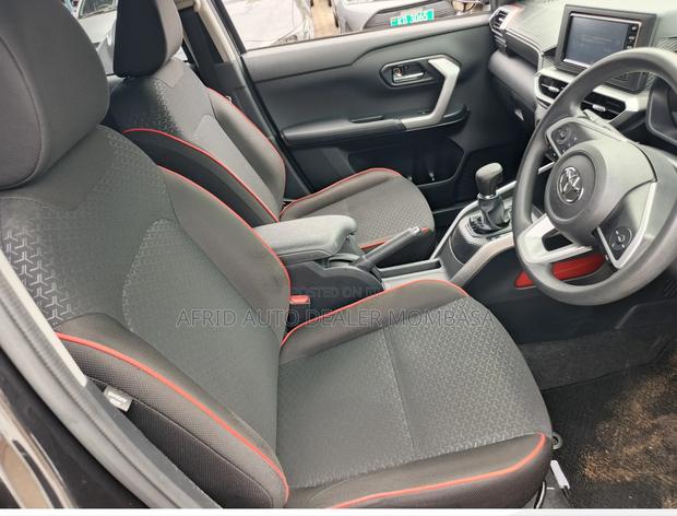Toyota Raize 2019 Black