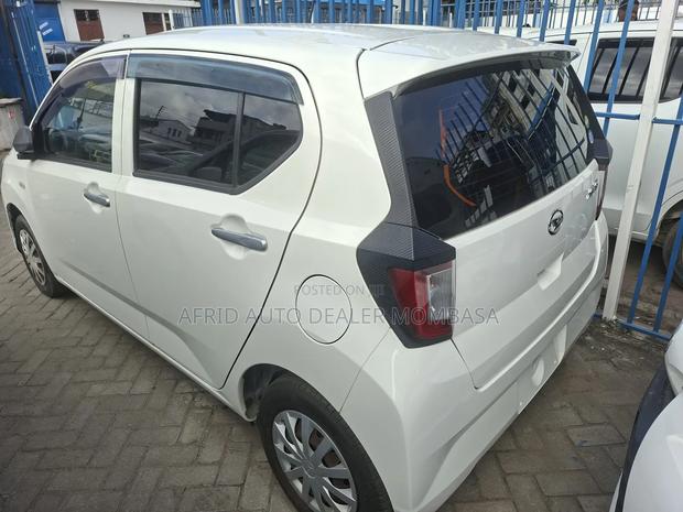 Daihatsu Mira 2019 White